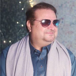 收听Shoukat Mehmood的Ghama Ze Ao Kana歌词歌曲