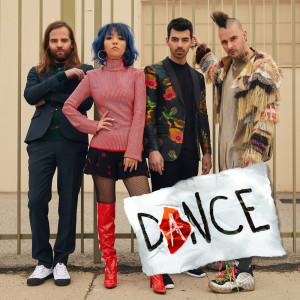 收聽DNCE的DANCE歌詞歌曲