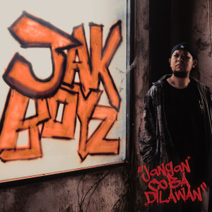 Listen to Sang Pemimpin song with lyrics from Jakboyz