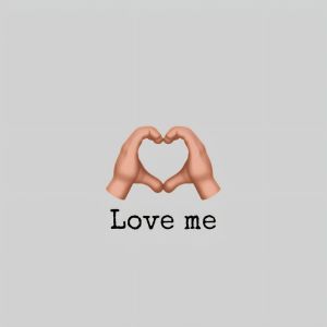 Album Love me oleh KL
