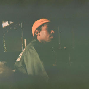 default playlist img