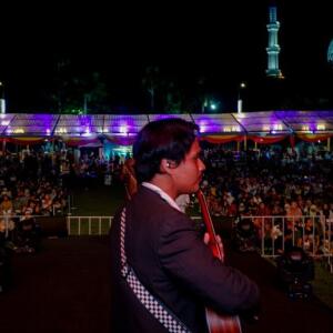 default playlist img