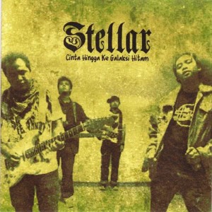 Dengarkan Dirimu lagu dari StellaR dengan lirik