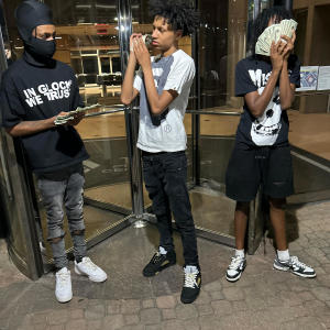 收聽Switxh的!ean (feat. Luhzay7) (Explicit)歌詞歌曲