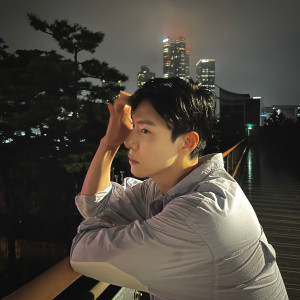 收听백지웅的널 그리는 밤歌词歌曲