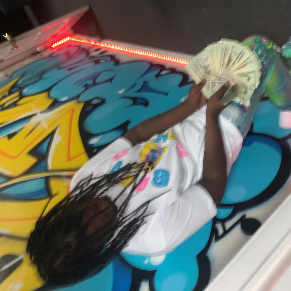 thumbing (feat. nuski & keesbo) (Explicit)
