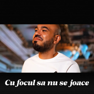 Listen to Cu focul sa nu se joace (Live) song with lyrics from Narcis de la Barbulesti