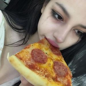 Listen to tuhan motorola (feat. slay egirls) (Explicit) song with lyrics from draclura