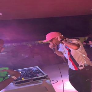 DJ MESQUITA DE NV的專輯Sequencia De 1O Minutinhos 130 Bpm Part {1}