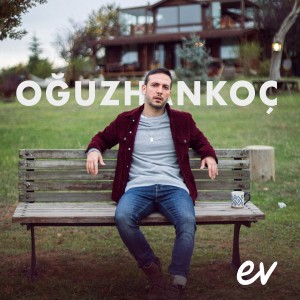 收听Oğuzhan Koç的Beni İyi Sanıyorlar (Akustik)歌词歌曲