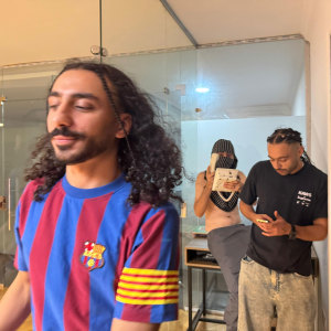 default playlist img