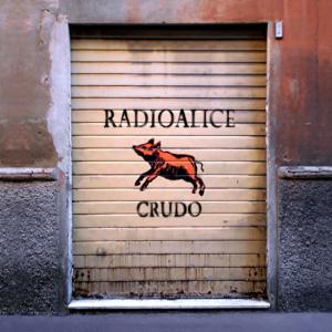 ดาวน์โหลดและฟังเพลง Fratello M. พร้อมเนื้อเพลงจาก Radioalice