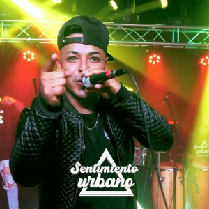 收聽Sentimiento Urbano的Dueles歌詞歌曲