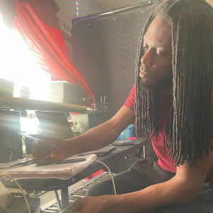 default playlist img