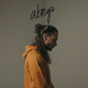 ดาวน์โหลดและฟังเพลง Abrigo (Explicit) พร้อมเนื้อเพลงจาก Diogo Piçarra