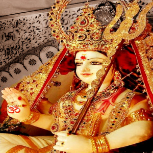 Listen to Chala Chali Vindhyachal Dham song with lyrics from Ajay Pandey