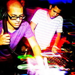 Dengarkan lagu La Danza Delle Streghe（南斯拉夫） nyanyian DJ dengan lirik
