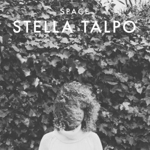 Dengarkan lagu You&I nyanyian Stella Talpo dengan lirik