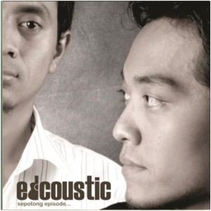 ดาวน์โหลดและฟังเพลง Sendiri Menyepi พร้อมเนื้อเพลงจาก Edcoustic