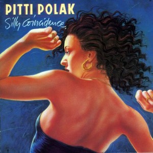 ดาวน์โหลดและฟังเพลง Kisses พร้อมเนื้อเพลงจาก Pitti Polak