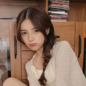 收听L嘉欣的太想念（热播版）歌词歌曲