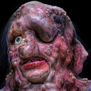 Dengarkan lagu Drained nyanyian Endgame dengan lirik