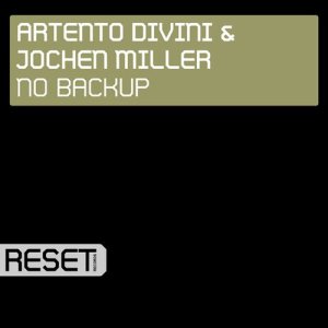 ดาวน์โหลดและฟังเพลง No Backup พร้อมเนื้อเพลงจาก Artento Divini