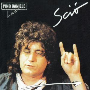 收聽Pino Daniele的Io vivo come te (Live; Remastered) (2017 Remaster|Live)歌詞歌曲