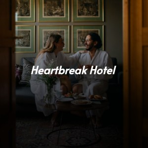 收聽Conway Twitty的Heartbreak Hotel歌詞歌曲