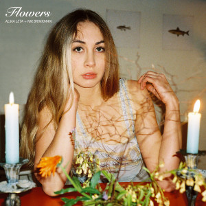 ดาวน์โหลดและฟังเพลง Flowers (Explicit) พร้อมเนื้อเพลงจาก Alma Leta