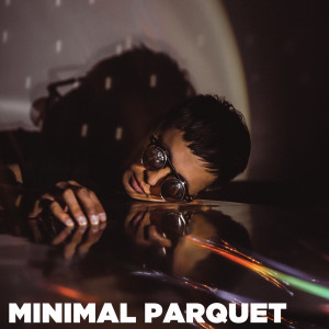 Dengarkan Particular Human's lagu dari Za Paradigma dengan lirik