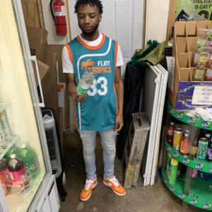 ดาวน์โหลดและฟังเพลง YK I GOT SOME CHANGE (Explicit) พร้อมเนื้อเพลงจาก LUL TEEJH