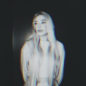 Lenee的專輯Don't Stop the Music