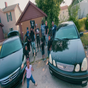 ดาวน์โหลดและฟังเพลง Due Time (Explicit) พร้อมเนื้อเพลงจาก RealBossG63