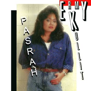 收聽Ermy Kullit的Yang Pertama Kali歌詞歌曲