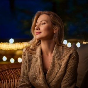 ดาวน์โหลดและฟังเพลง Supera Las Vibraciones Nocturnas Tranquilas พร้อมเนื้อเพลงจาก Relajación del Espíritu