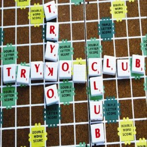 Dengarkan lagu Hindi Na nyanyian Try Ko Club dengan lirik