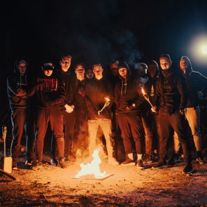 CRSH的專輯Czarna krew (feat. dresybordo & Hyziu) (Explicit)