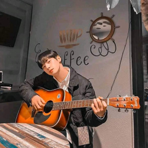 ดาวน์โหลดและฟังเพลง ขาดเธอขาดใจ พร้อมเนื้อเพลงจาก Pongki Barata