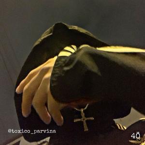 收聽Toxico Parvina的Jagger (feat. Luiis Ferr)歌詞歌曲