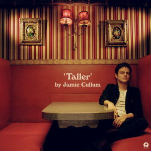 ดาวน์โหลดและฟังเพลง Drink พร้อมเนื้อเพลงจาก Jamie Cullum