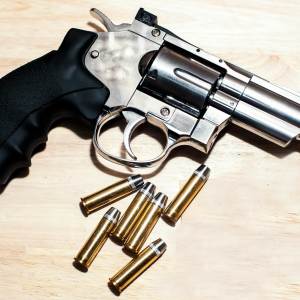 收聽Kid Hopes的Righteous Roulette (Explicit)歌詞歌曲