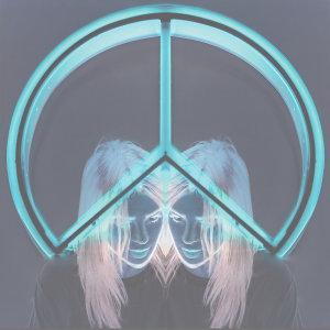 收聽Alison Wonderland的Peace (Acoustic)歌詞歌曲