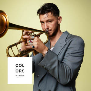 收聽Béesau的retrouver l'aube - A COLORS SHOW歌詞歌曲