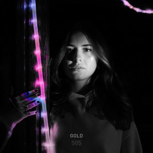 收聽Berkai的Gold歌詞歌曲