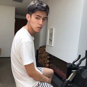 Album 音箱是我轰冒烟的 from 刘小新