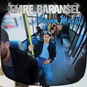 ดาวน์โหลดและฟังเพลง Siyah Kar พร้อมเนื้อเพลงจาก Emre Baransel