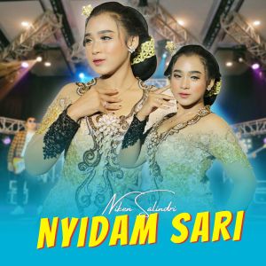 收聽NIKEN SALINDRI的Nyidam Sari歌詞歌曲