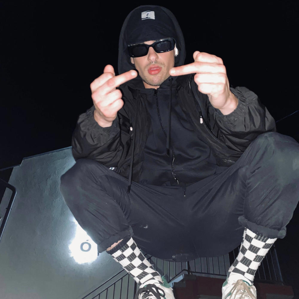 NO CAP (feat. Budget & Tom Sawyer) (Explicit)