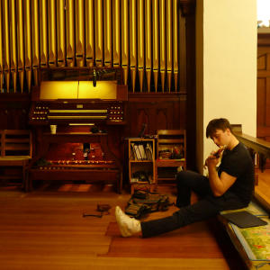 default playlist img